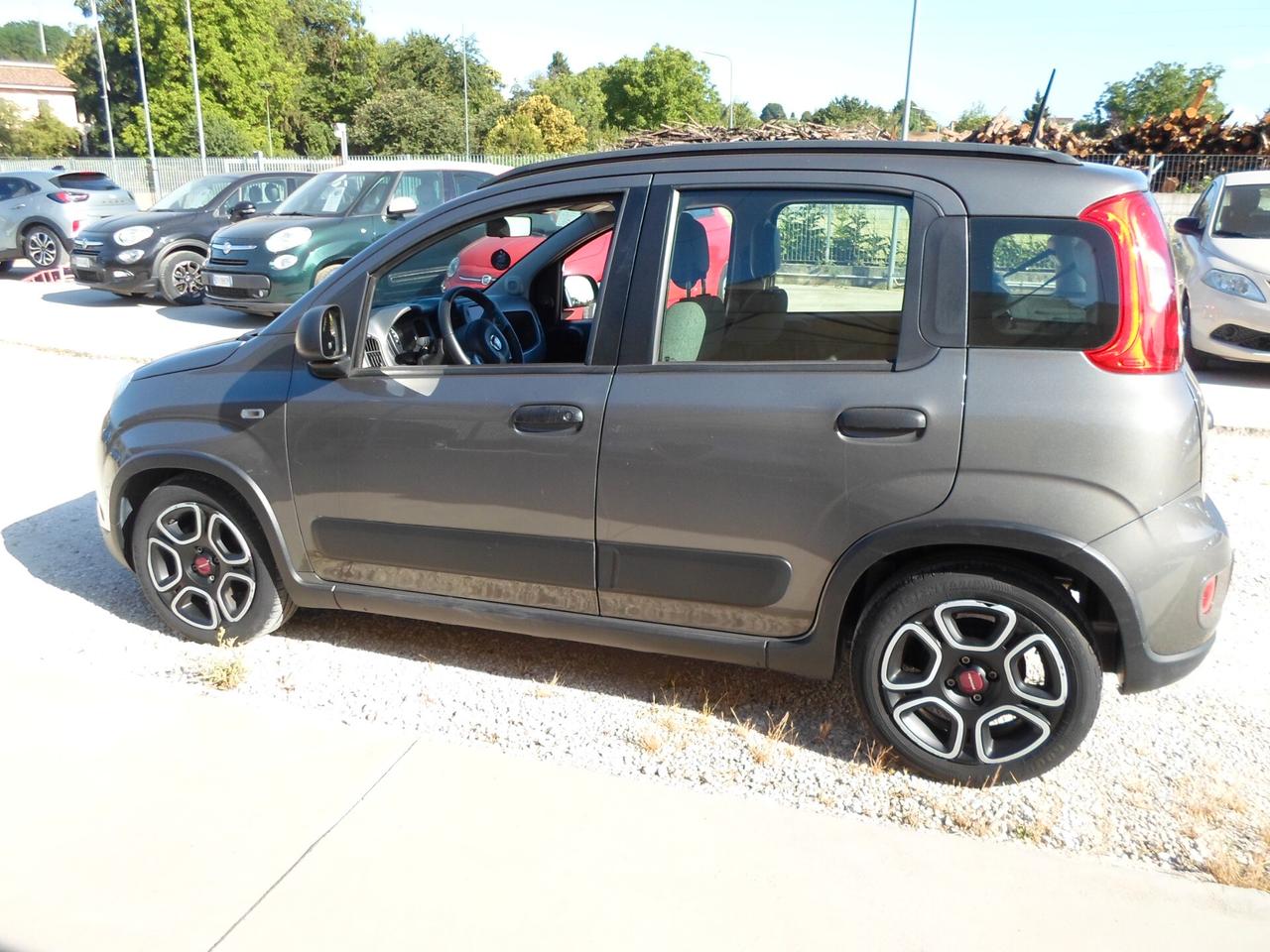 Fiat Panda 1.0 FireFly S&S Hybrid Sport