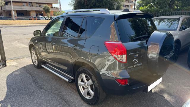 TOYOTA RAV 4 RAV4 2.2 D-4D 136CV DPF Sol*C.L.17*BI-XENO*CARPLAY