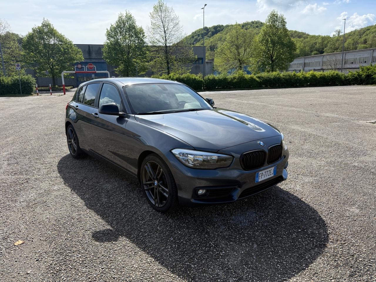 Bmw 118 118d 5p. Advantage