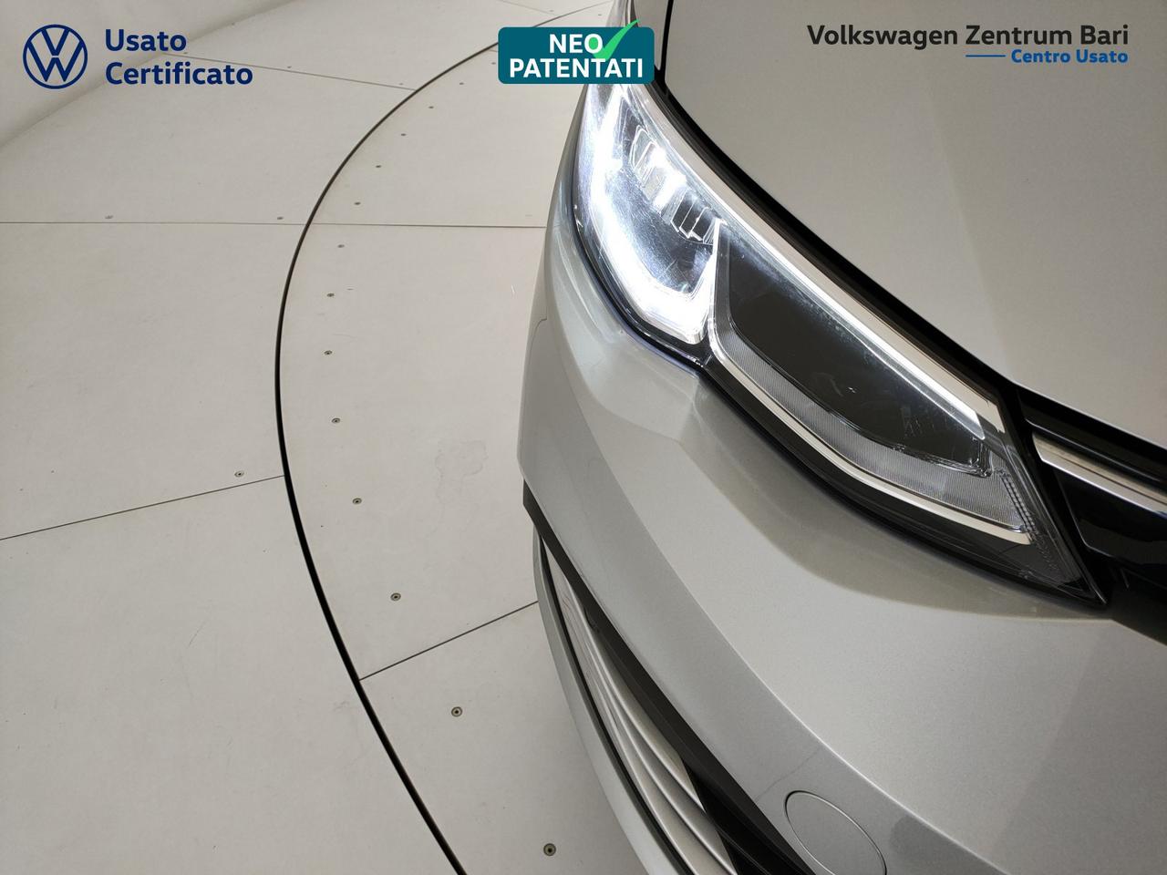 Volkswagen Golf 1.0 etsi evo life 110cv dsg