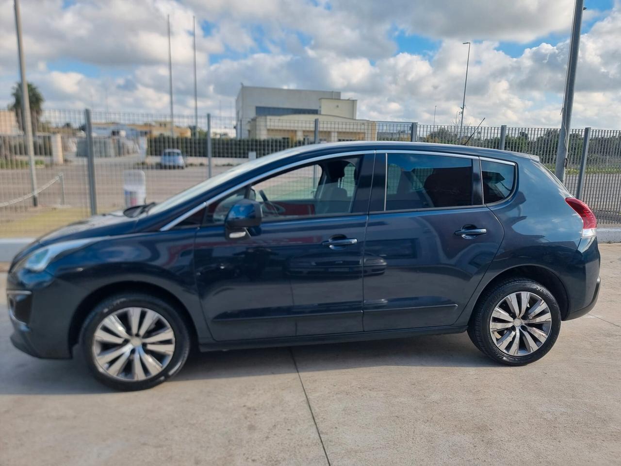 Peugeot 3008 1.6 HDi 115CV Active