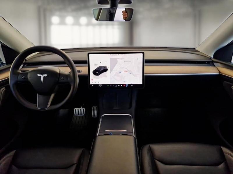 TESLA MODEL Y 75 kWh Performance Dual Motor 4WD aut