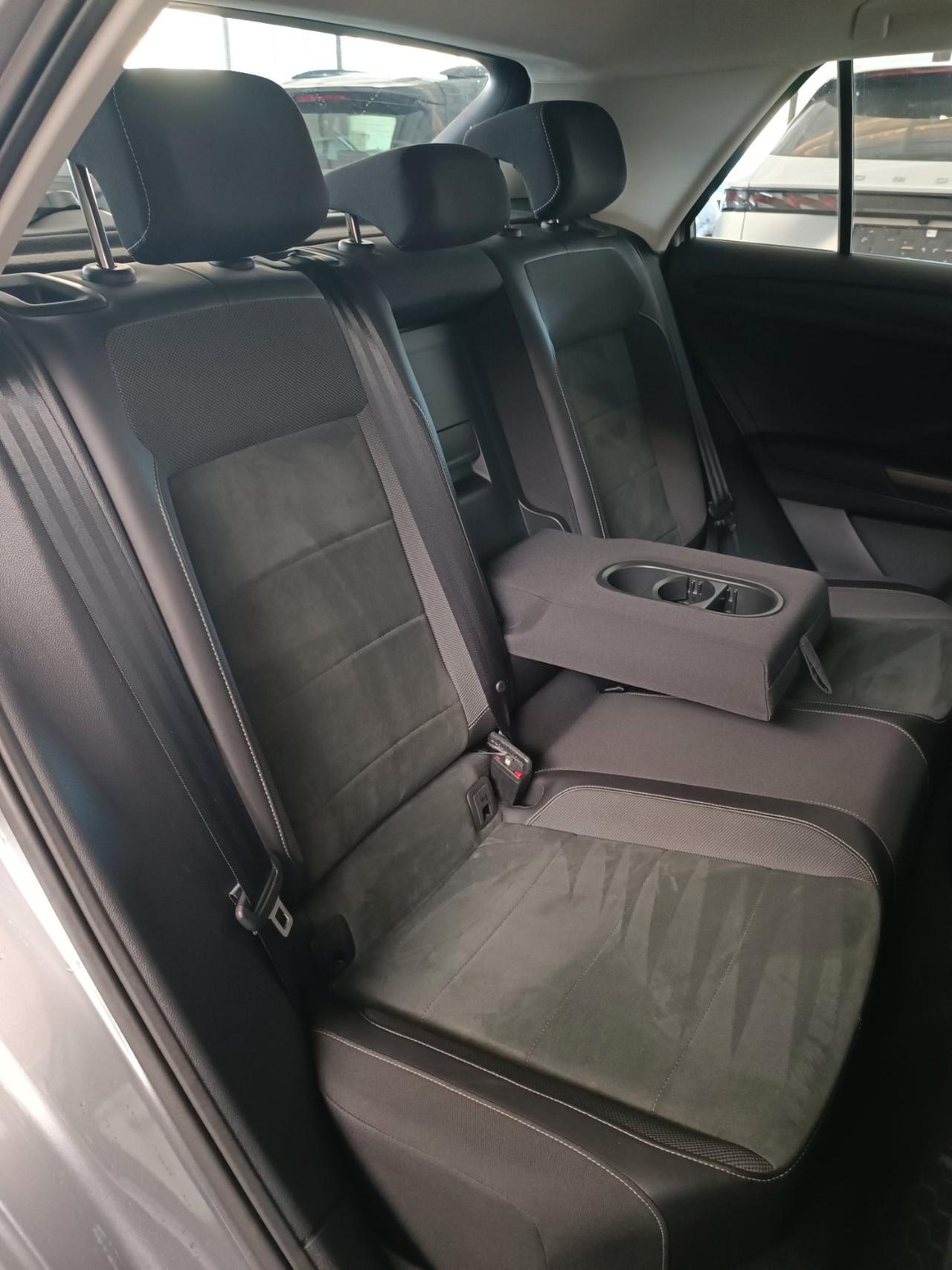 Volkswagen T-Roc 1.0 tsi Style 110cv