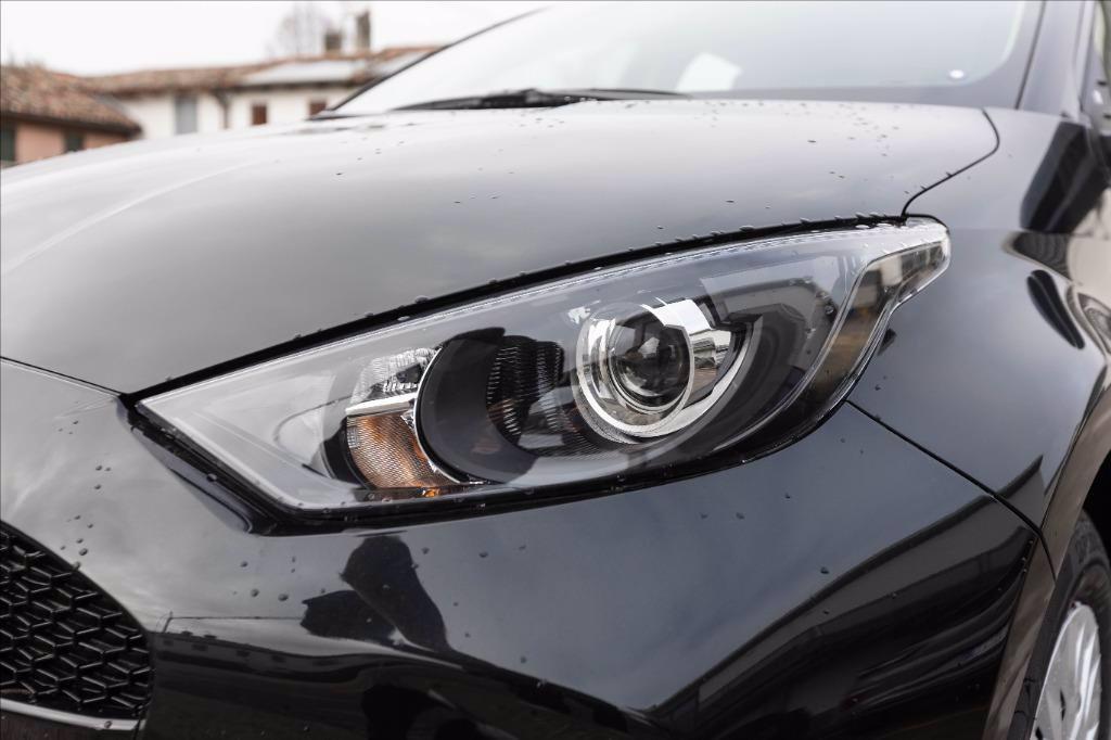 MAZDA 2 1.5 vvt full hybrid electric Prime Line e-cvt del 2025