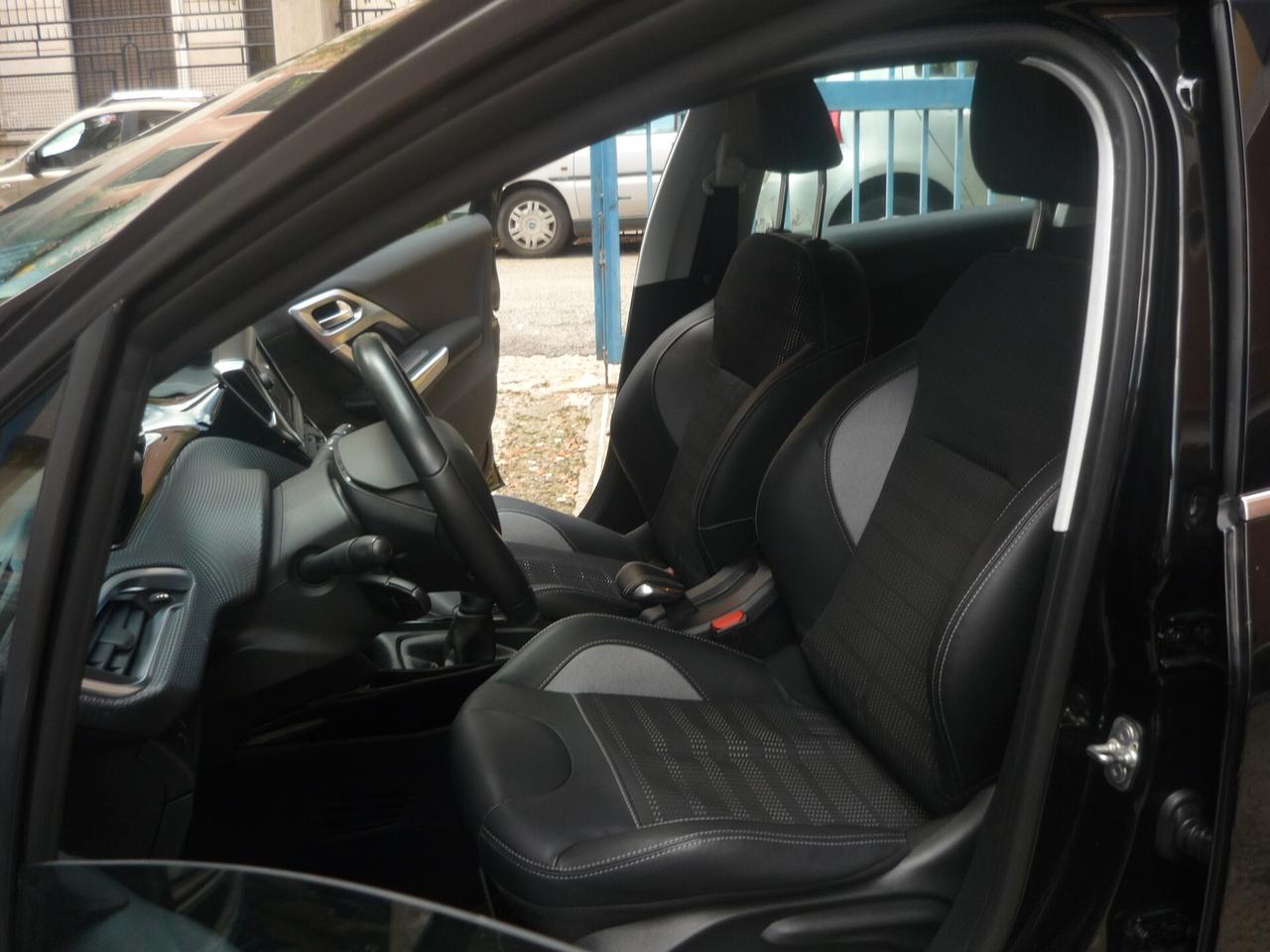 Peugeot 2008 PureTech 82 Allure