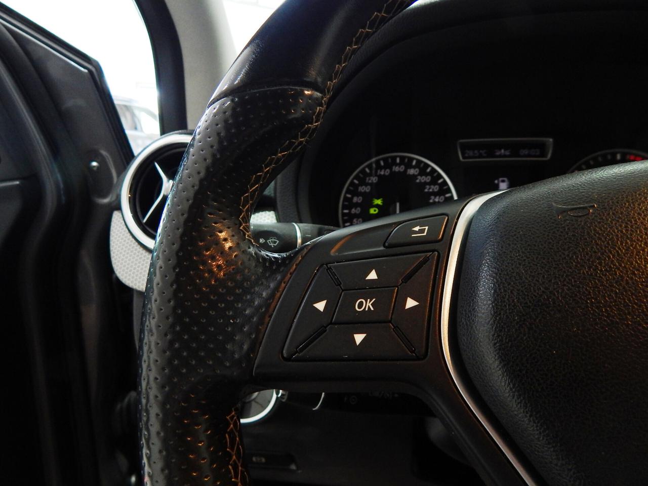 Mercedes-Benz B 180 cdi Executive Aut. NAVI-PELLE-PARK-KAMERA-LED