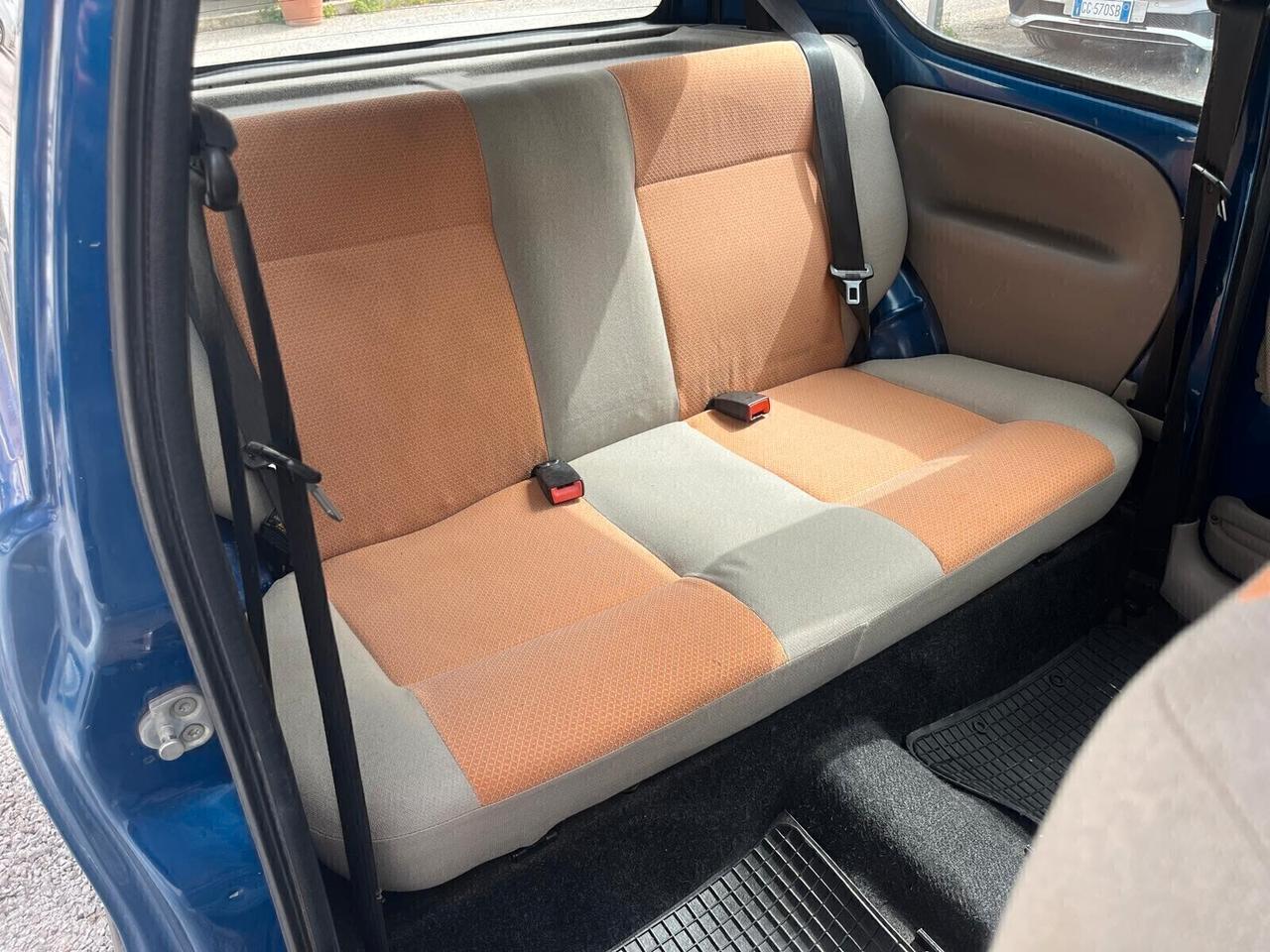 Fiat 600 1.1 CLIMA-SERVOSTERZO-COMPRESO PASSAGGIO