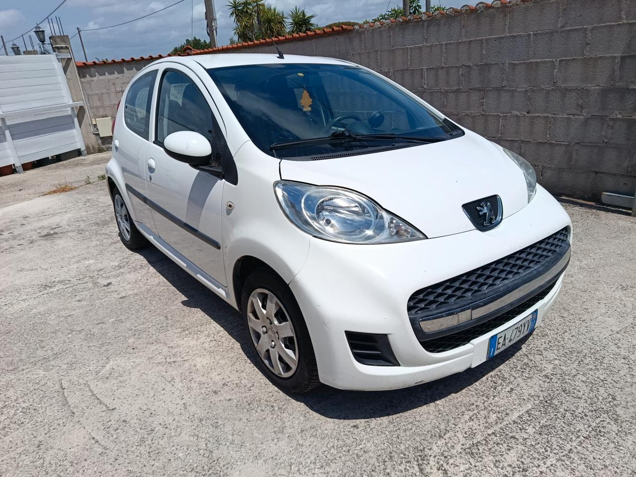Peugeot 107 1.0 68CV 5p. Sweet Years