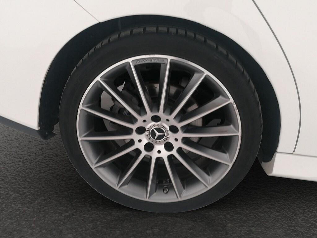 Mercedes CLA Shooting Brake 180 Premium 7G-DCT