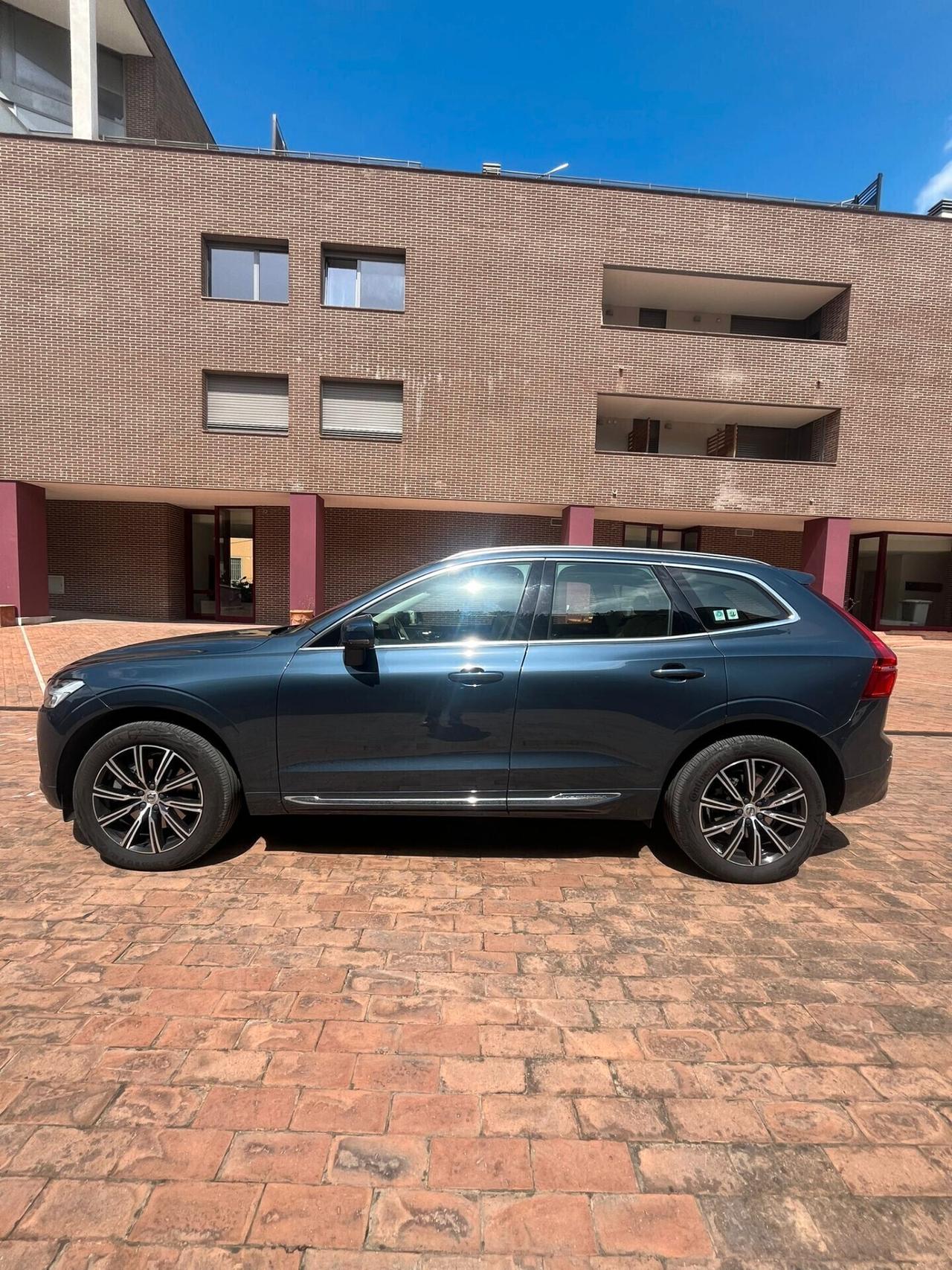 Volvo XC 60 XC60 B4 (d) AWD Geartronic Inscription