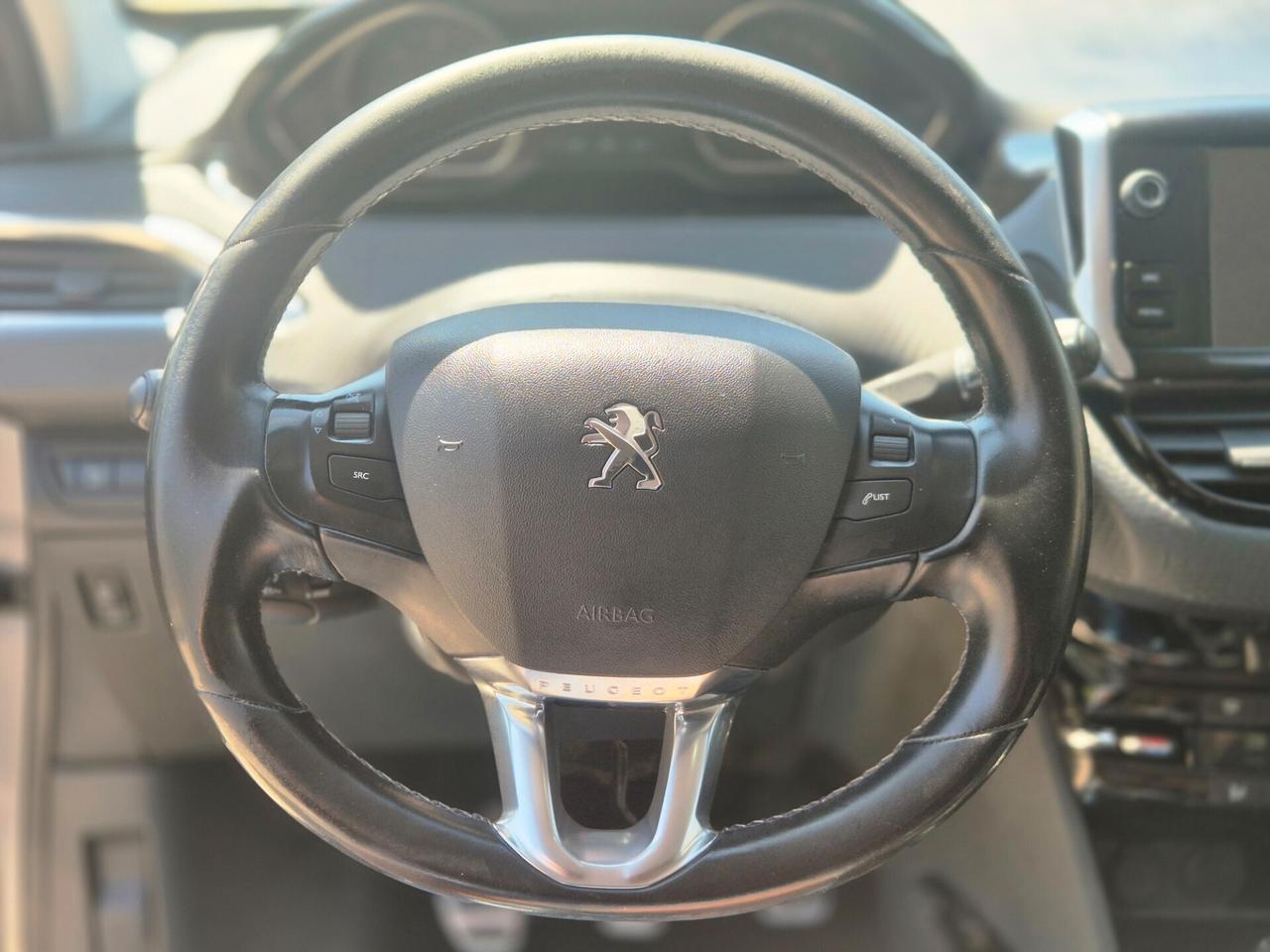 Peugeot 2008, 1.6 /100 CV / EURO6B /2016