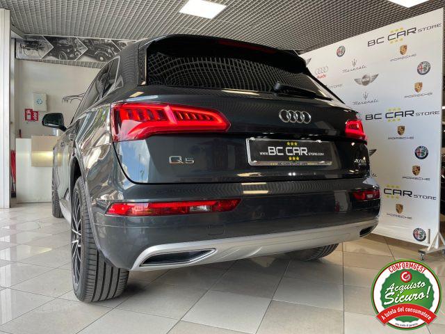 AUDI Q5 40 TDI quattro S tronic Business Sport