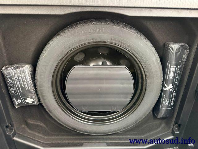 PEUGEOT 3008 BlueHDi 130 S&S Allure