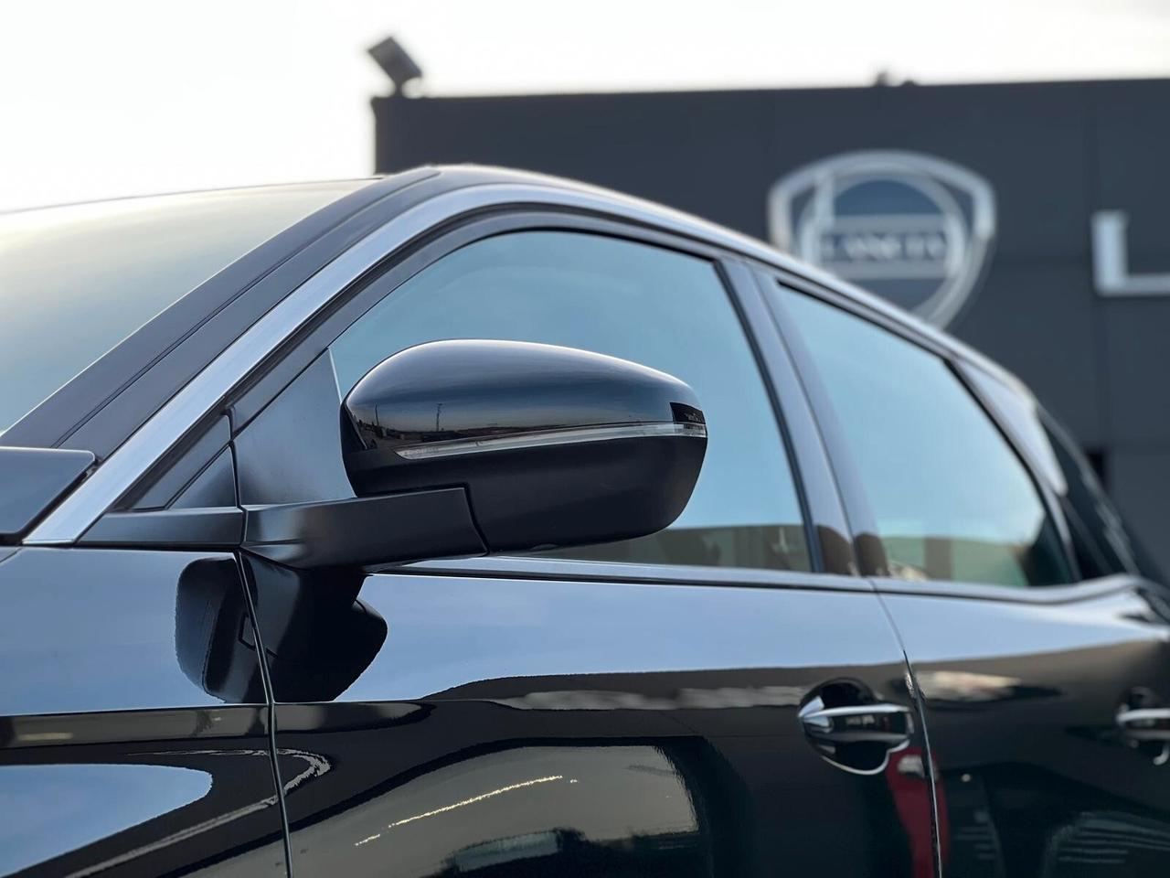 Peugeot 3008 BlueHDi 130 S&S EAT8 Active Pack