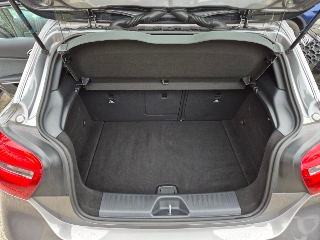 Mercedes A 180 d Automatic Sport NAVI