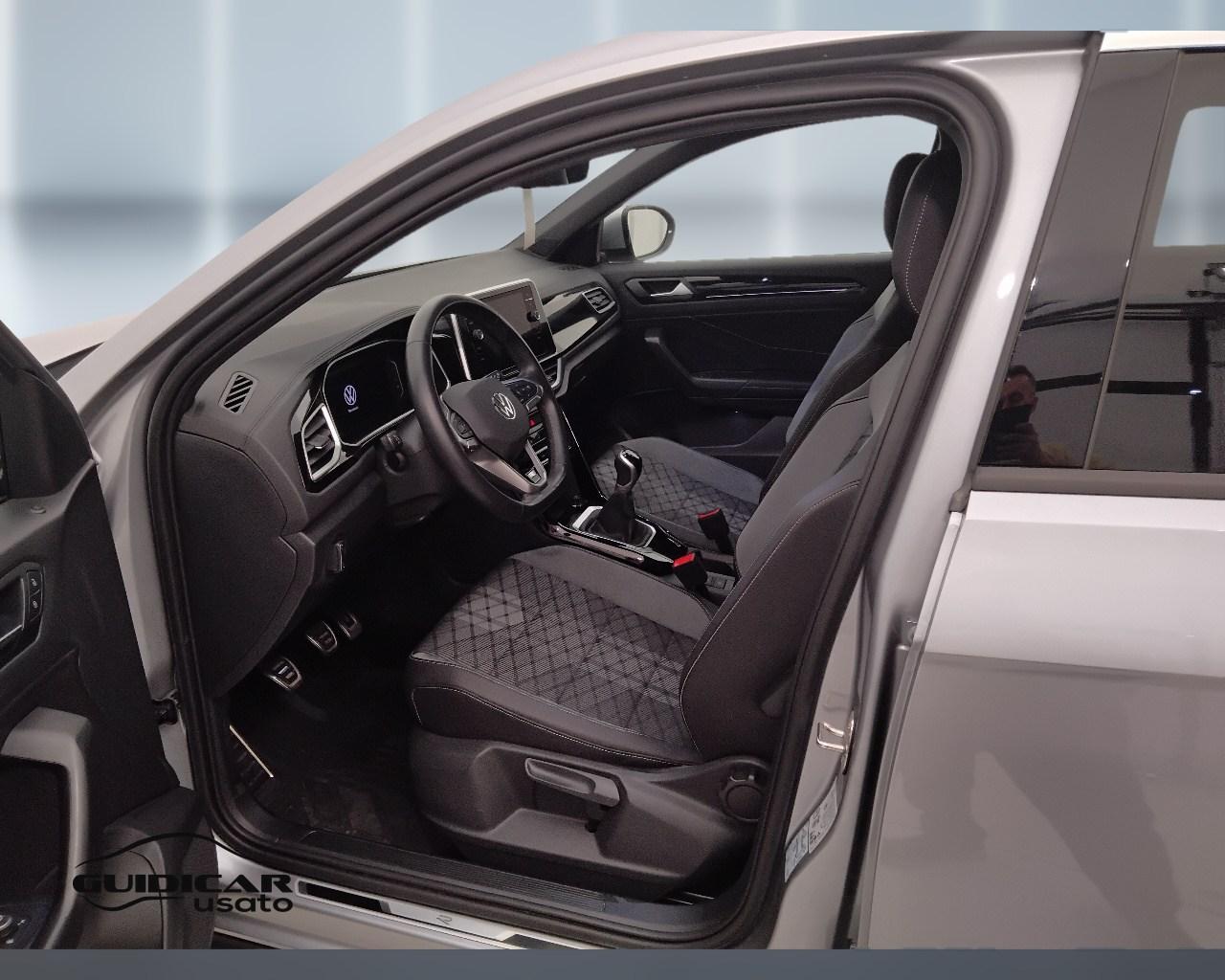 VOLKSWAGEN T-Roc I 2022 - T-Roc 1.0 tsi R-Line 110cv