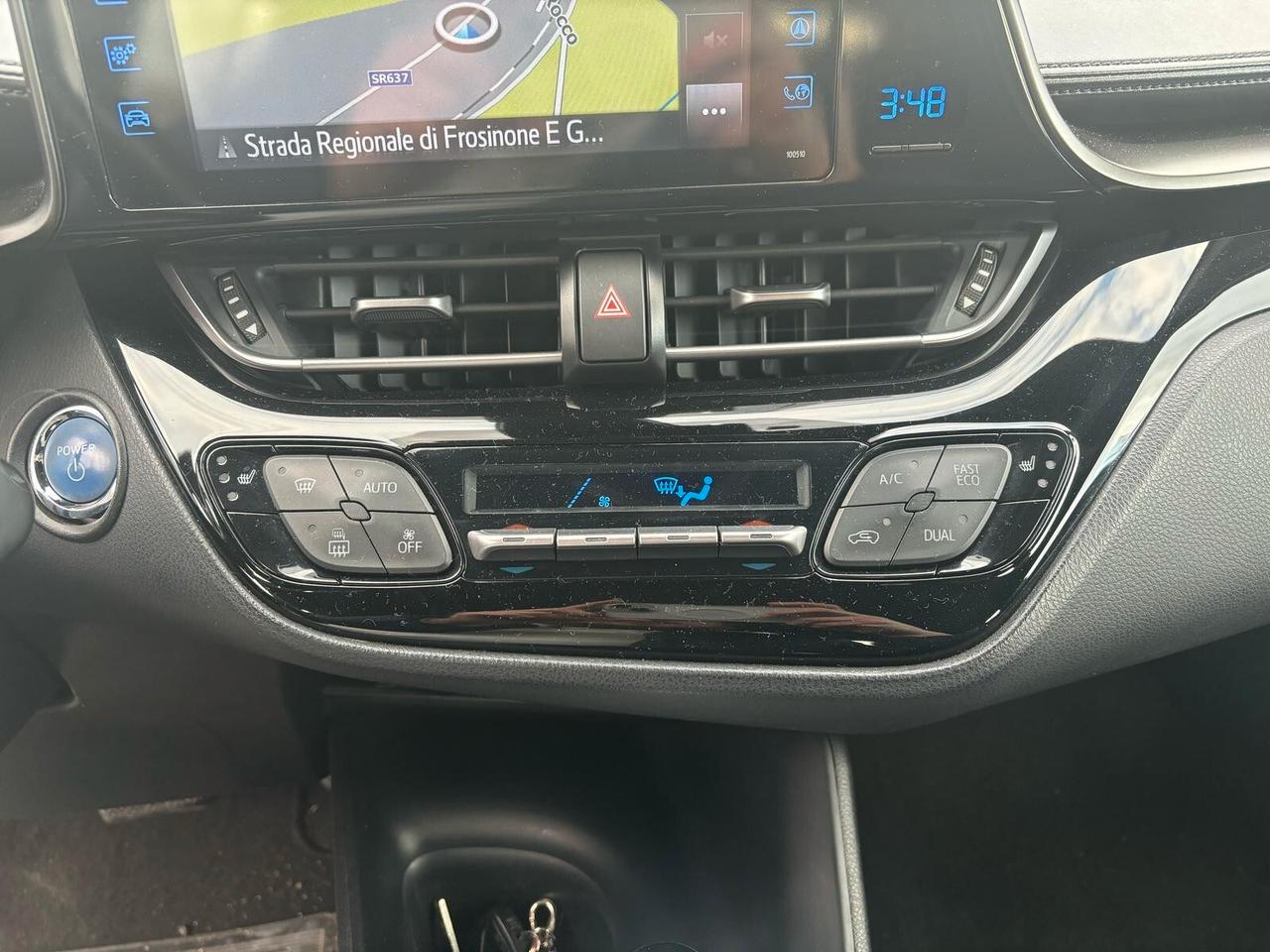 Toyota C-HR 1.8 Hybrid E-CVT Business