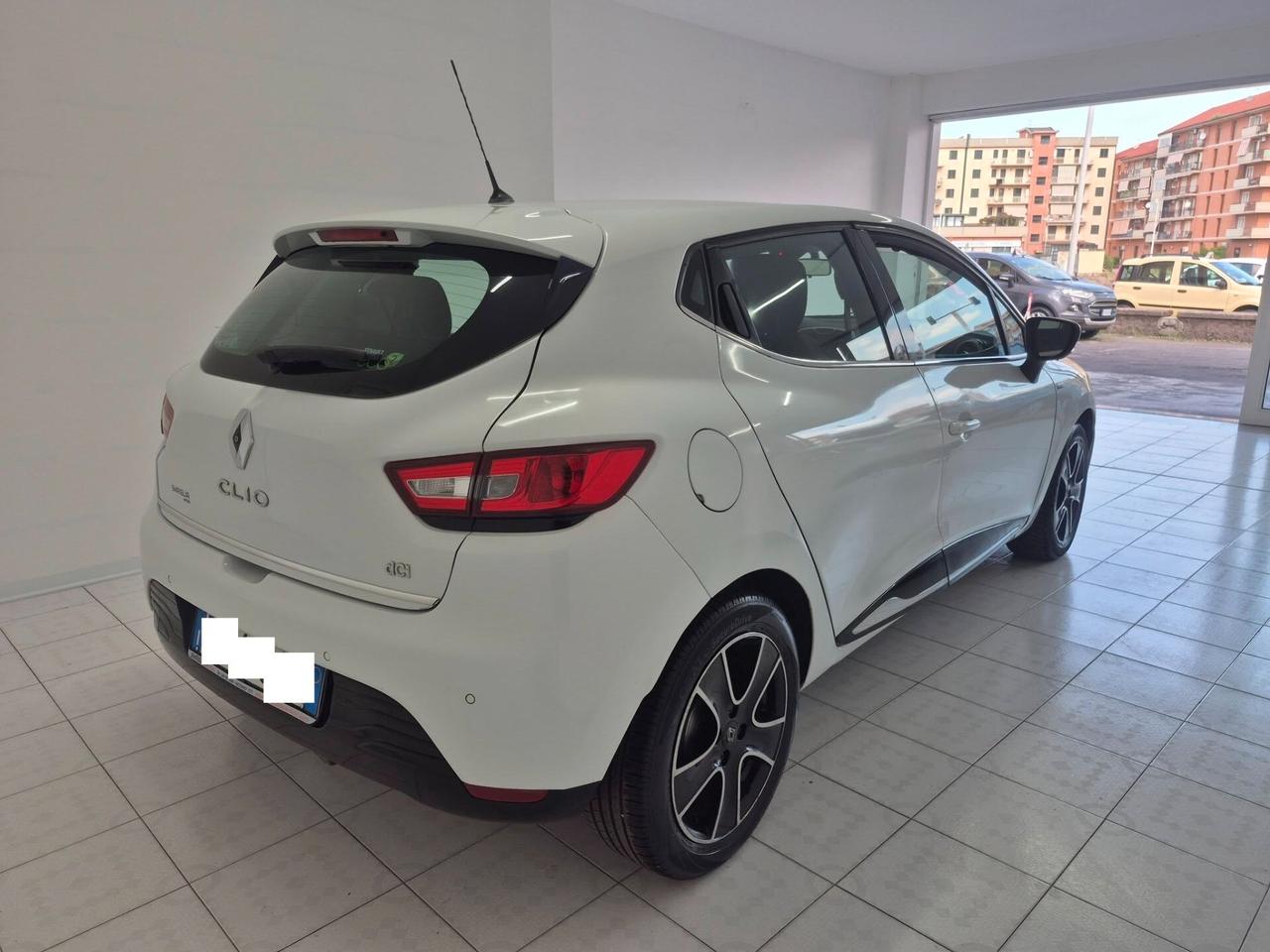 Renault Clio dCi 8V 75 CV Start&Stop 5 porte Energy Duel