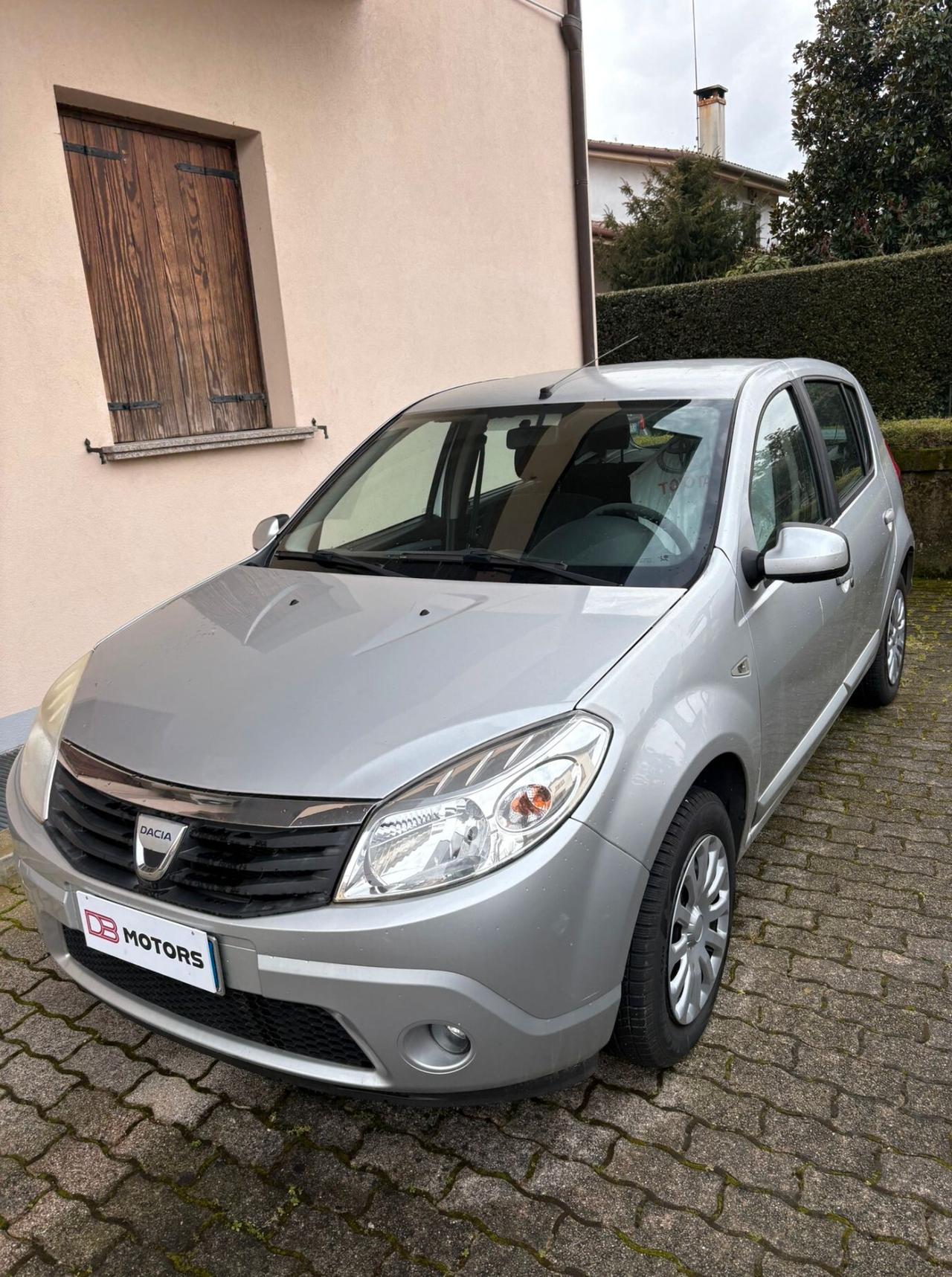 Dacia Sandero 1.4 8V GPL Lauréate