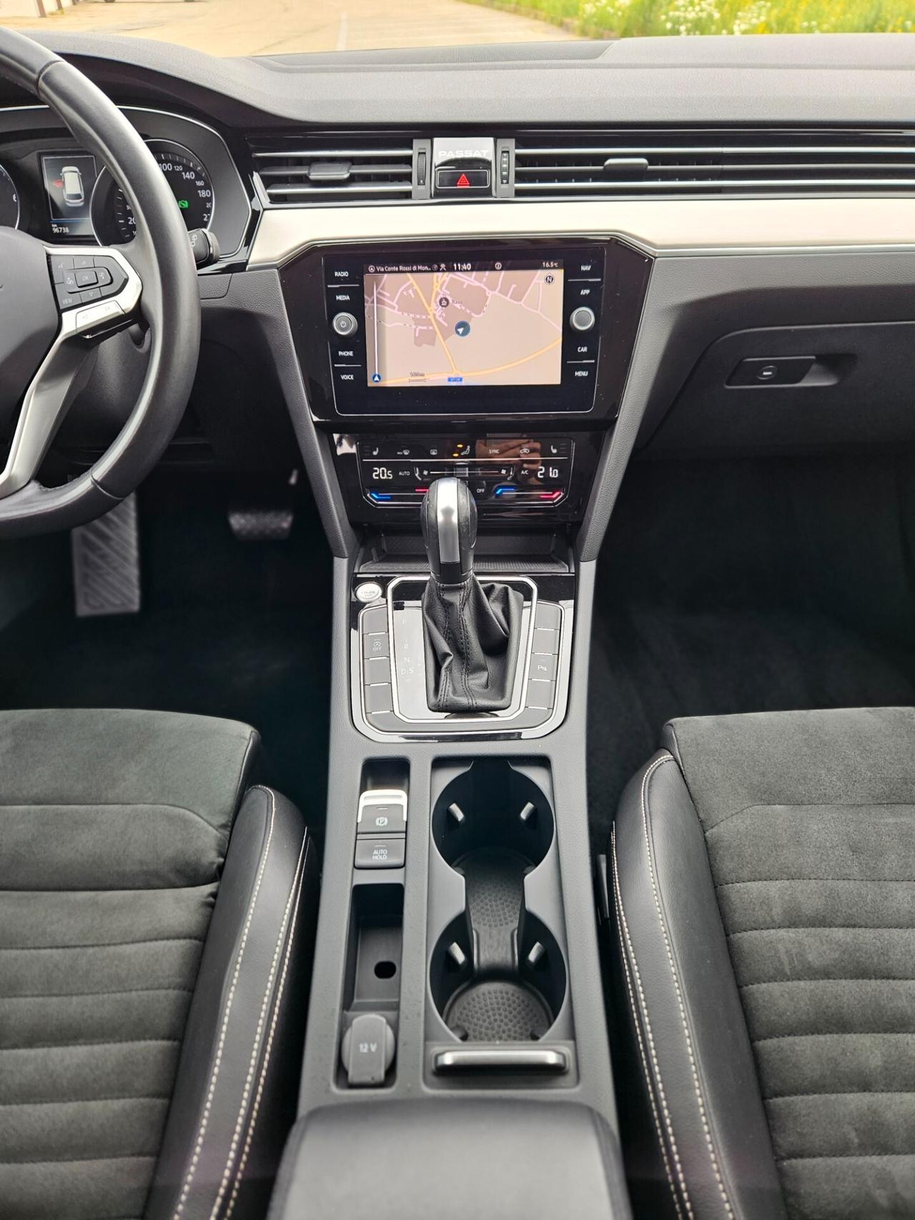 Volkswagen Passat Variant 1.5 TSI ACT DSG Business