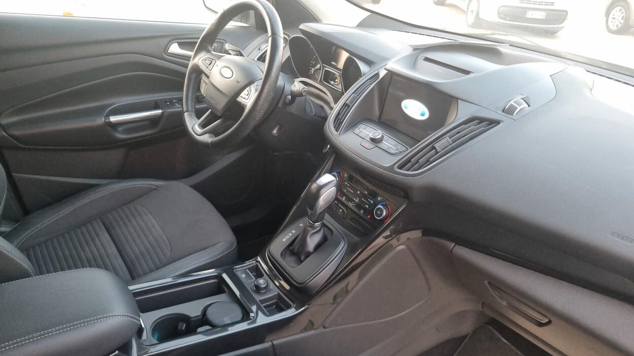 Kuga 2.0 TDCI 150 CV S&S 4WD Powershift Vignale