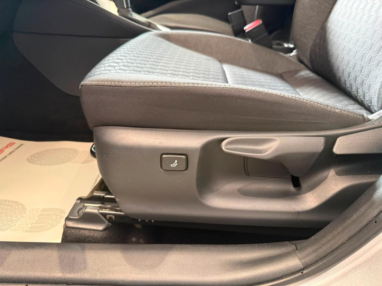 Toyota Yaris 1.5 Hybrid 5 porte Business