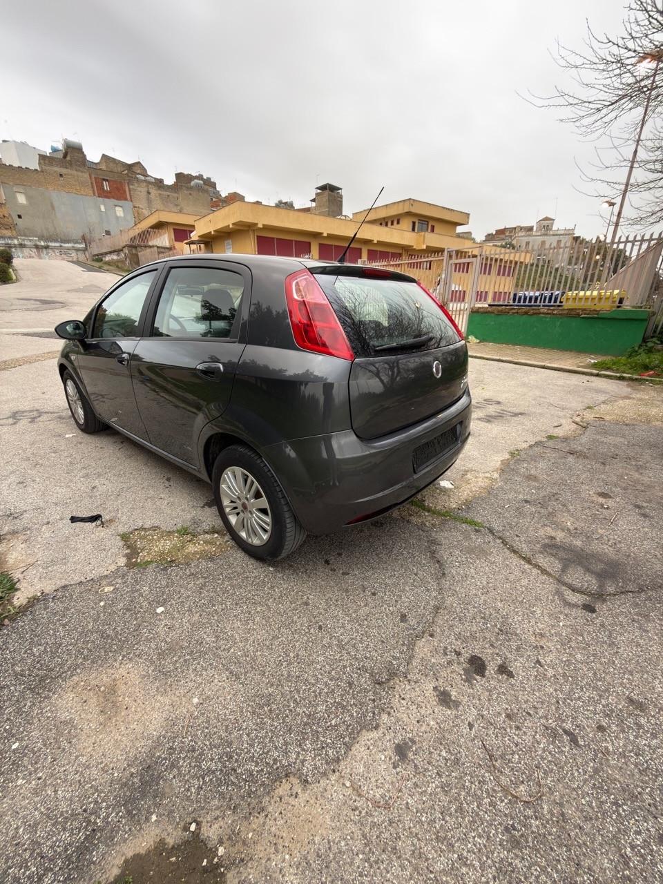 Fiat Grande Punto 1.9 MJT DPF 5 porte Sport