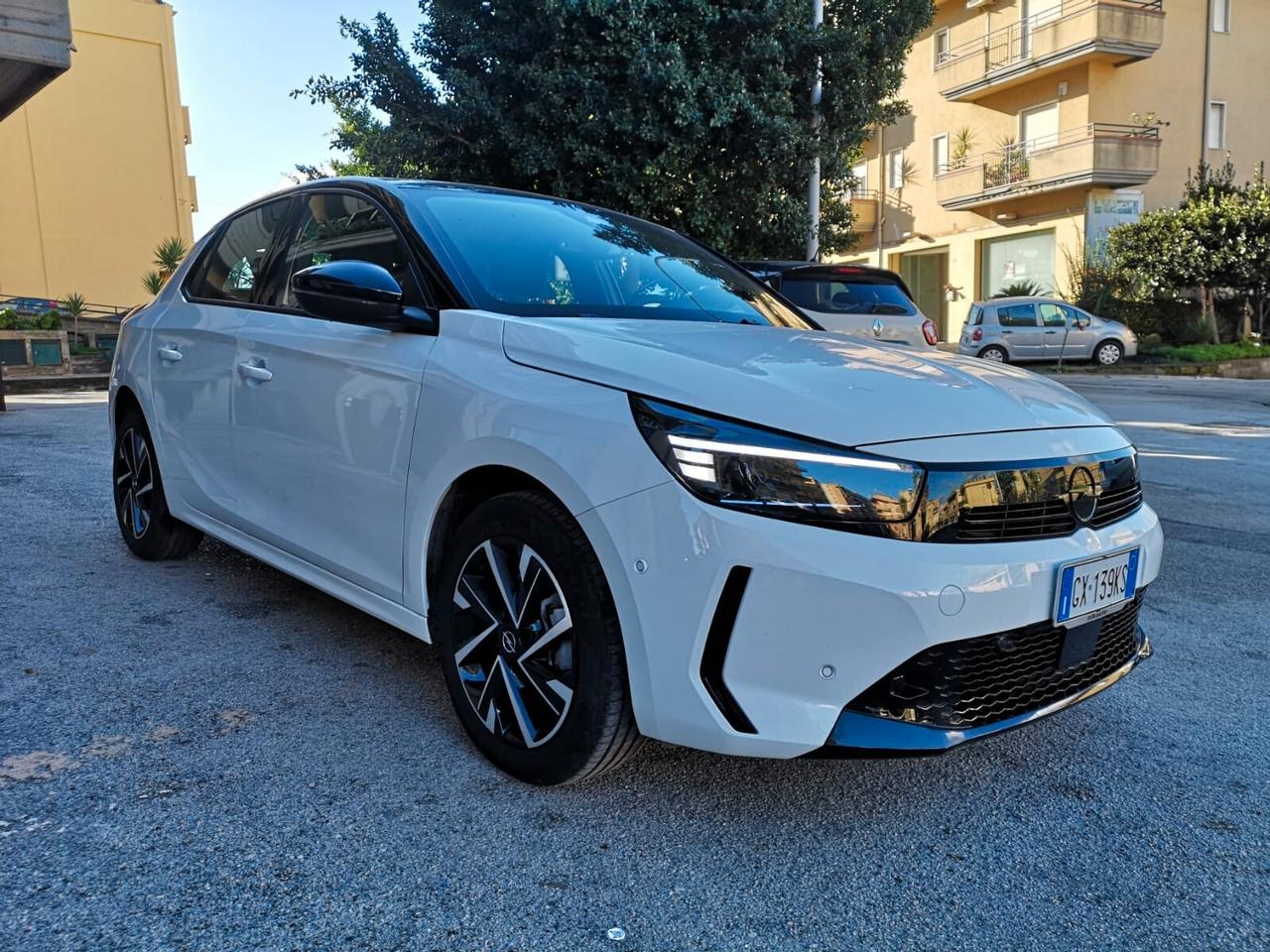 OPEL Corsa 1.2 - 100CV GS Line 2025