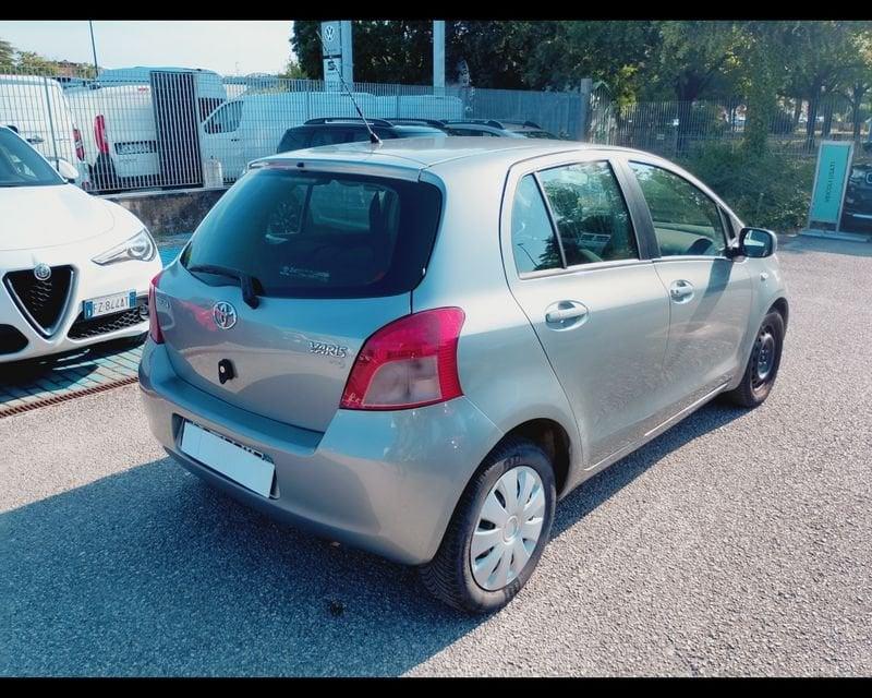 Toyota Yaris Yaris 5p 1.3 Luna