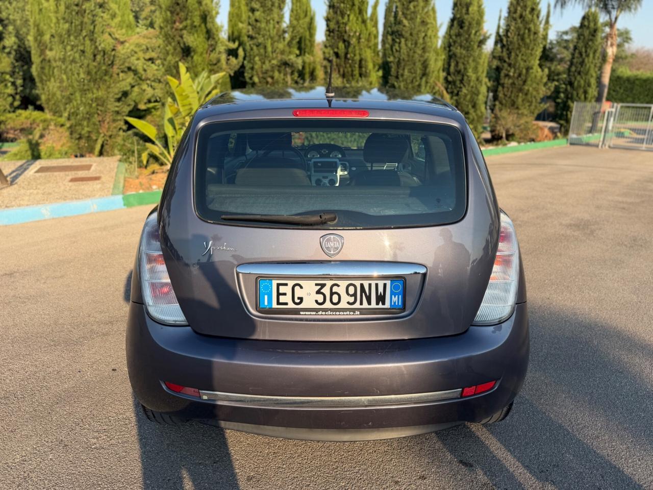 Lancia Ypsilon 1.2 69 CV Argento (51KW)