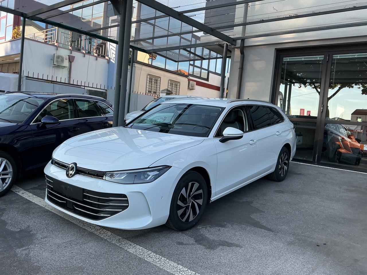 Volkswagen Passat Variant 2.0 TDI SCR EVO DSG Business 150 CV