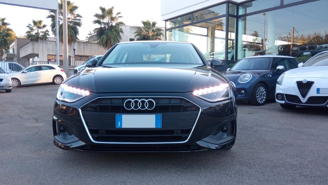 Audi A4 40 2.0 tdi mhev S-tronic advanced 204cv