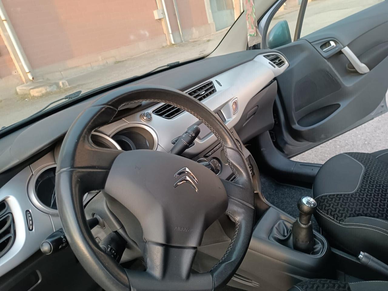 Citroen C3 2010---1.4 Benzina