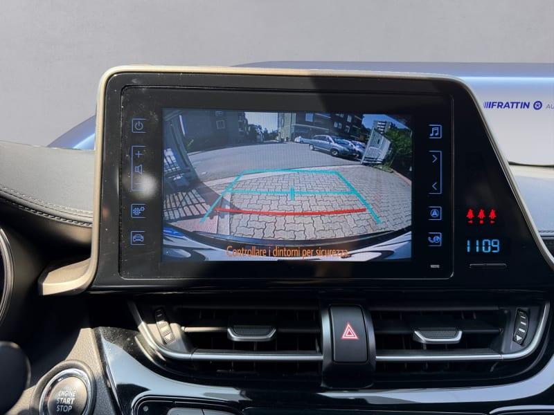 TOYOTA C-HR 1.2 TURBO CVT 4WD BUSINESS