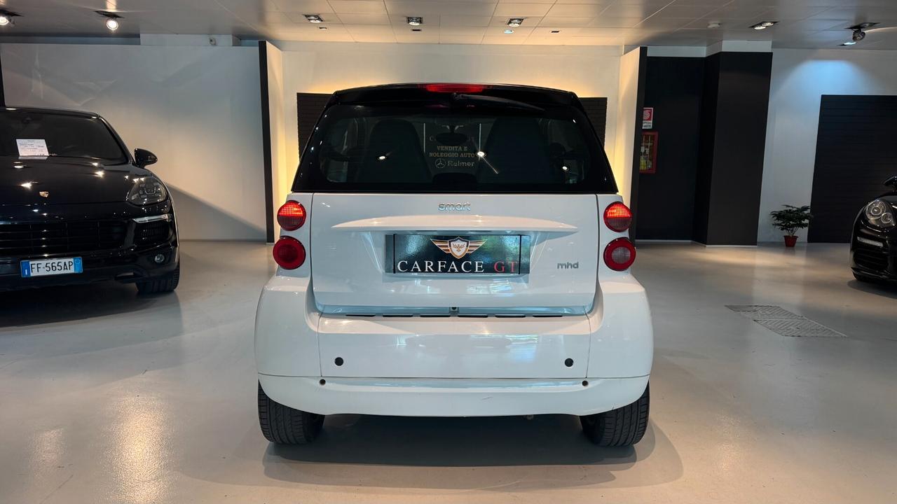 SMART FORTWO 1.0 BENZINA 71CV - 2011