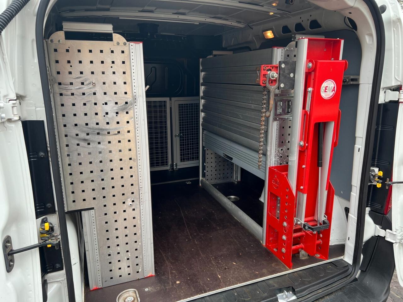 Fiat Doblo 1.4 T-Jet Natural Power PL-TN Cargo Maxi Allestito