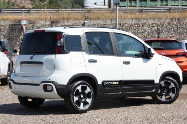 FIAT Panda 1.0 FireFly S&S Hybrid Pandina CROSS