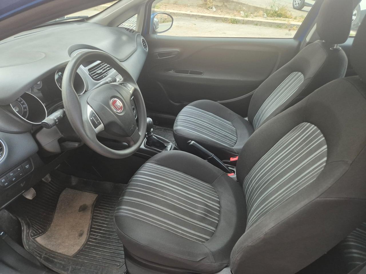 FIAT PUNTO EVO ANNO 2011 1.2 70 CV SOLI KM 80000 CERTIF