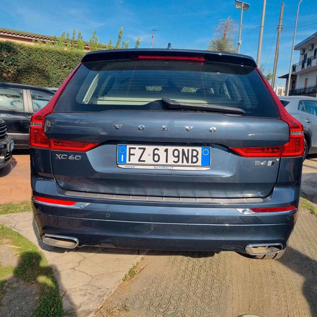 Volvo XC 60 XC60 B4 (d) AWD Geartronic Inscription