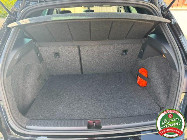SEAT Arona 1.0 TGI FR 9cv Navigatore Carica Wireless