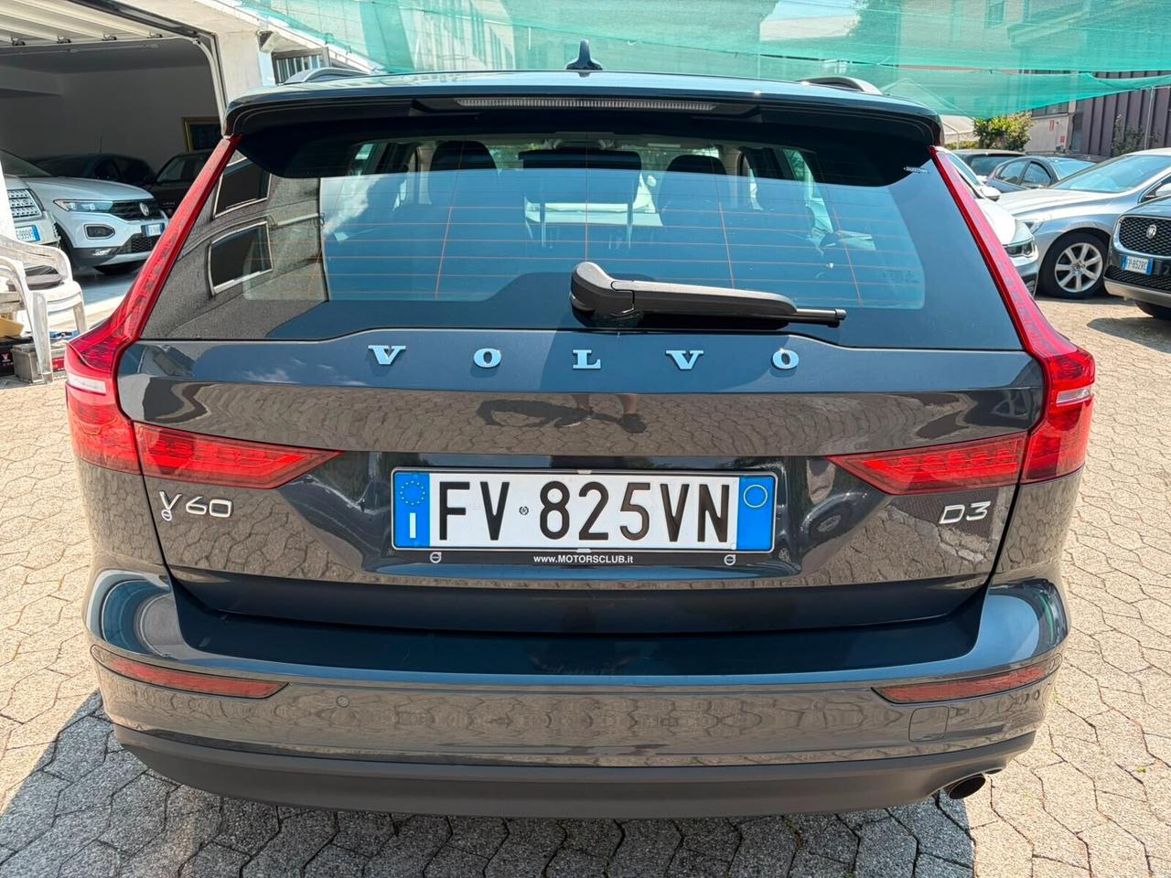 Volvo V60 D3 Business Plus*EURO6*NAVI*CERCHI