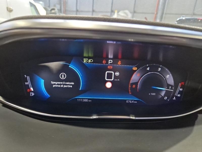 PEUGEOT 3008 BLUEHDI 130 EAT8 SES ALLURE PACK SUV