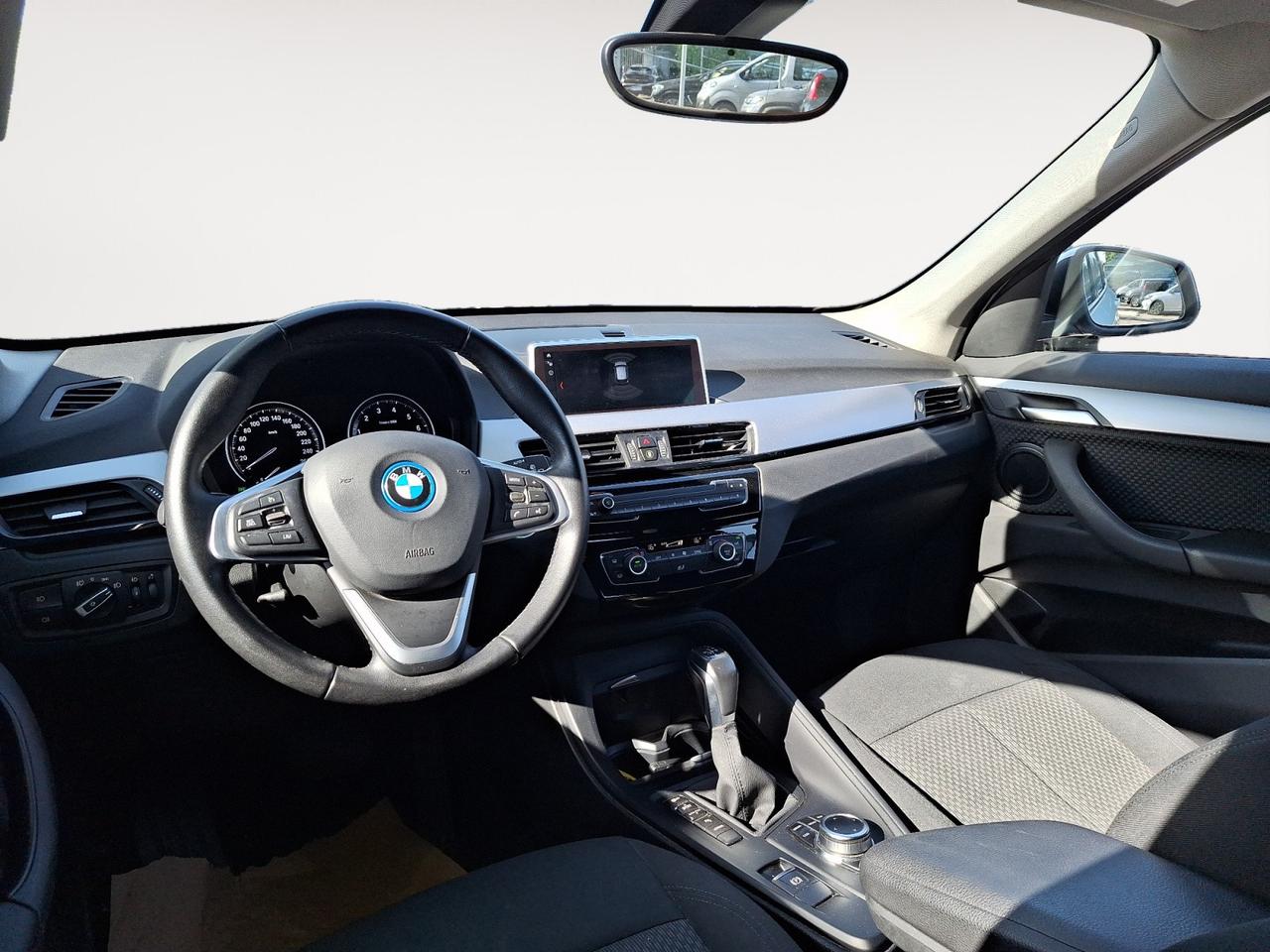 BMW X1 xdrive25e Business Advantage auto