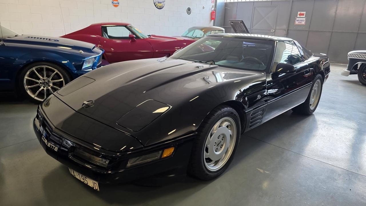 Chevrolet Corvette LT1