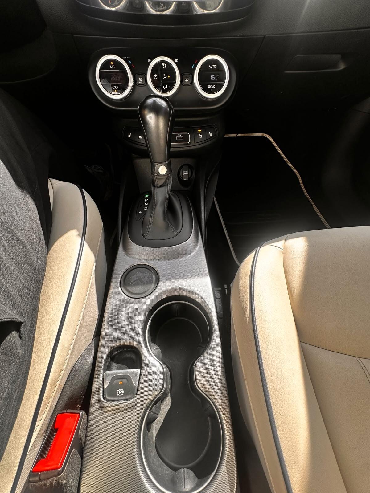 Fiat 500X 1.3 T4 150 CV Yacht Club Capri