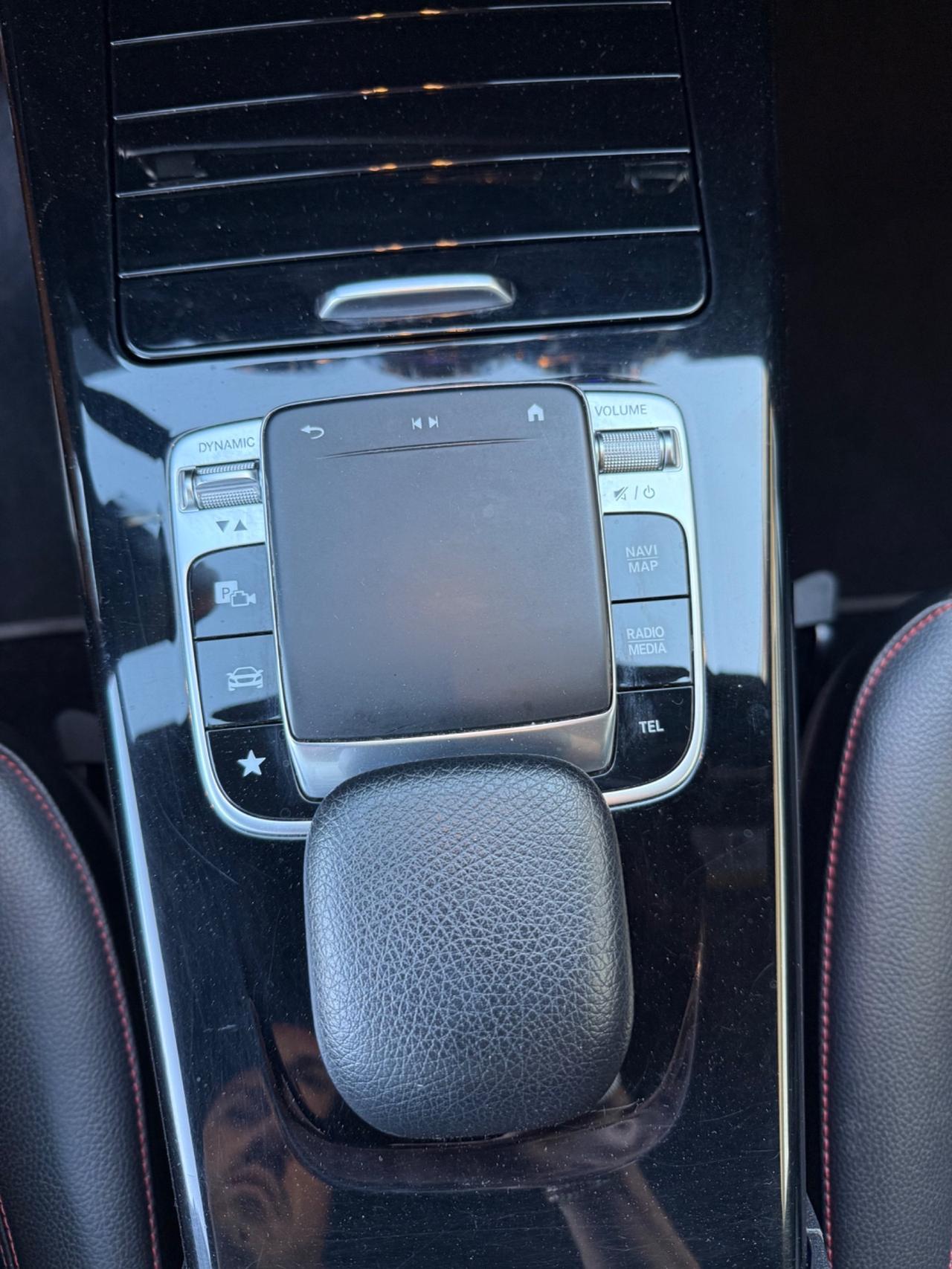 Mercedes-benz CLA 200 d Automatic Shooting Brake AMG PREMIUM