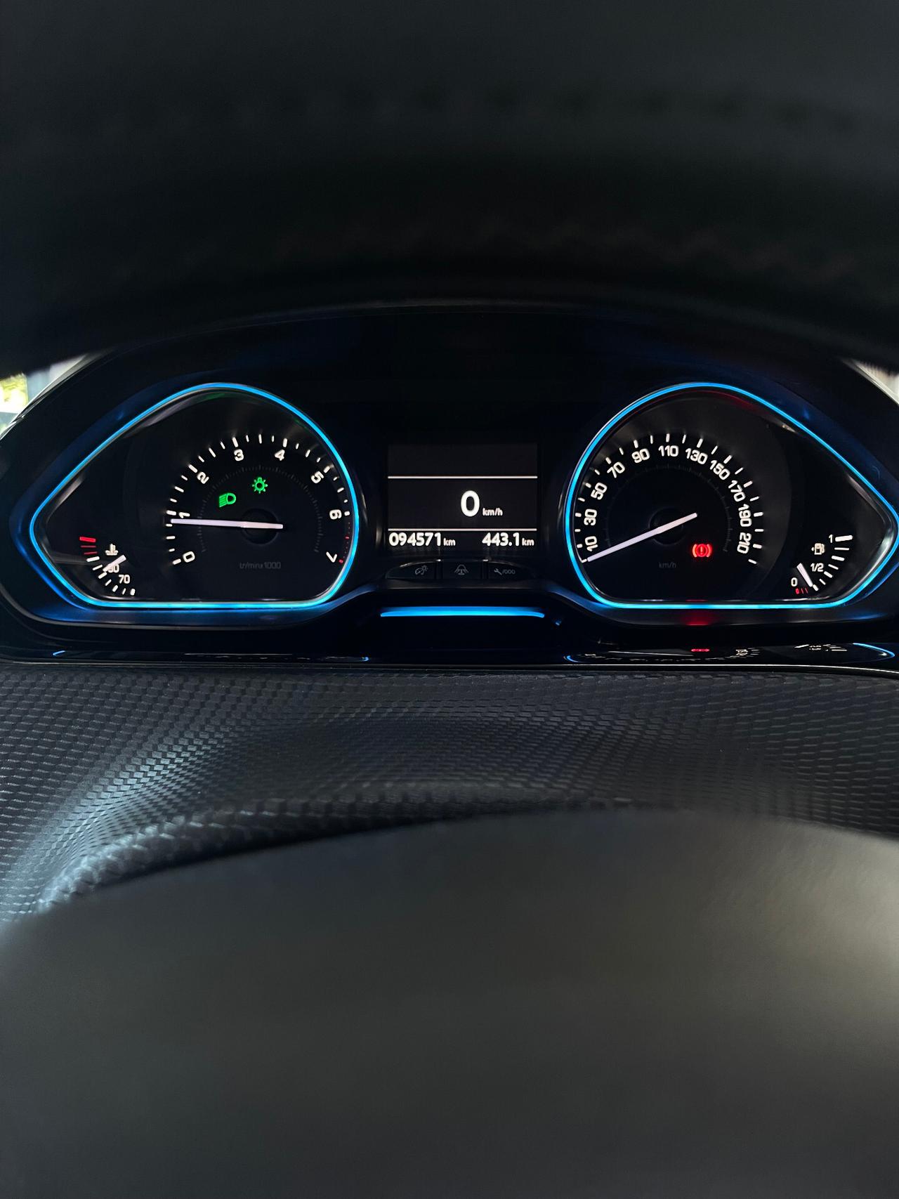 Peugeot 2008 1.6 VTi 120CV Allure