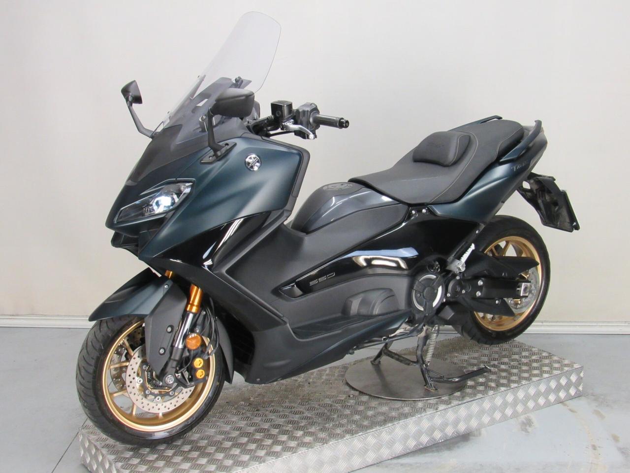 Yamaha TMAX 560 ABS TECHMAX DARK PTEROL