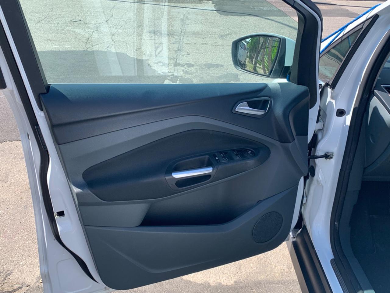 Ford C-Max 1.6 TDCi 95CV Titanium Business