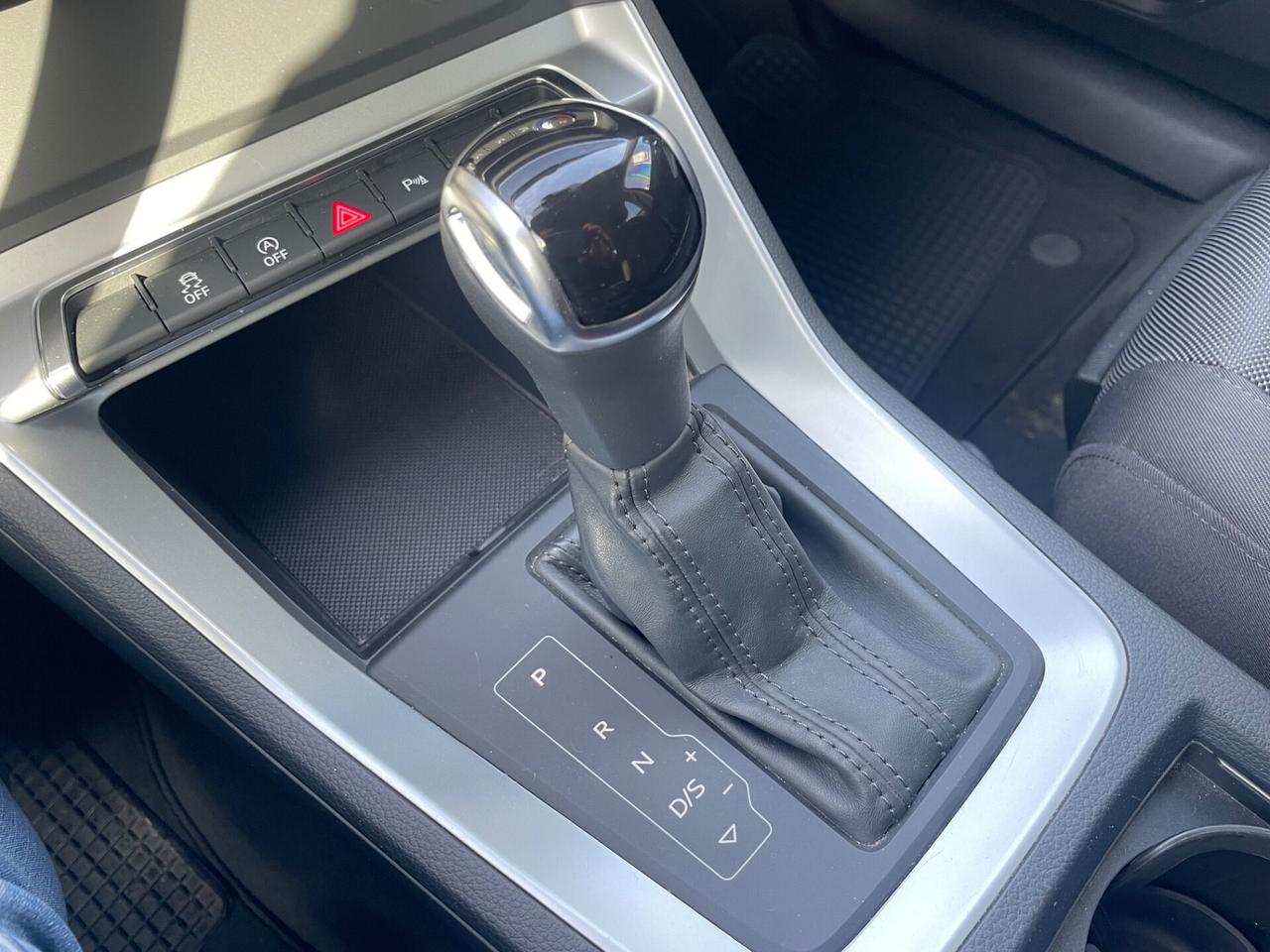 Audi Q3 35 TDI S tronic Business Advanced